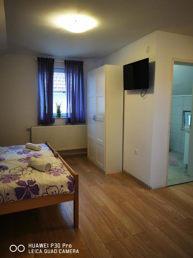 אוטוצאץ Vila Julija - Apartment & Rooms מראה חיצוני תמונה